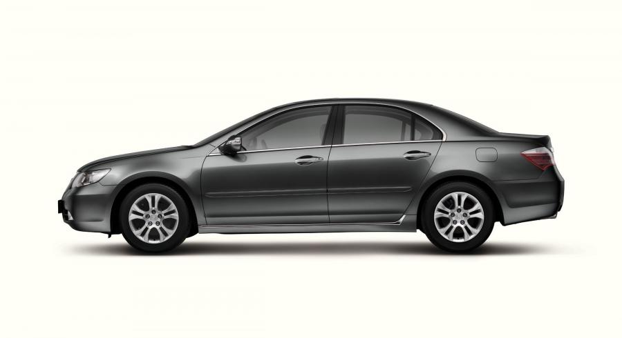  Honda Legend 2008 года  (фото 24 из 84)